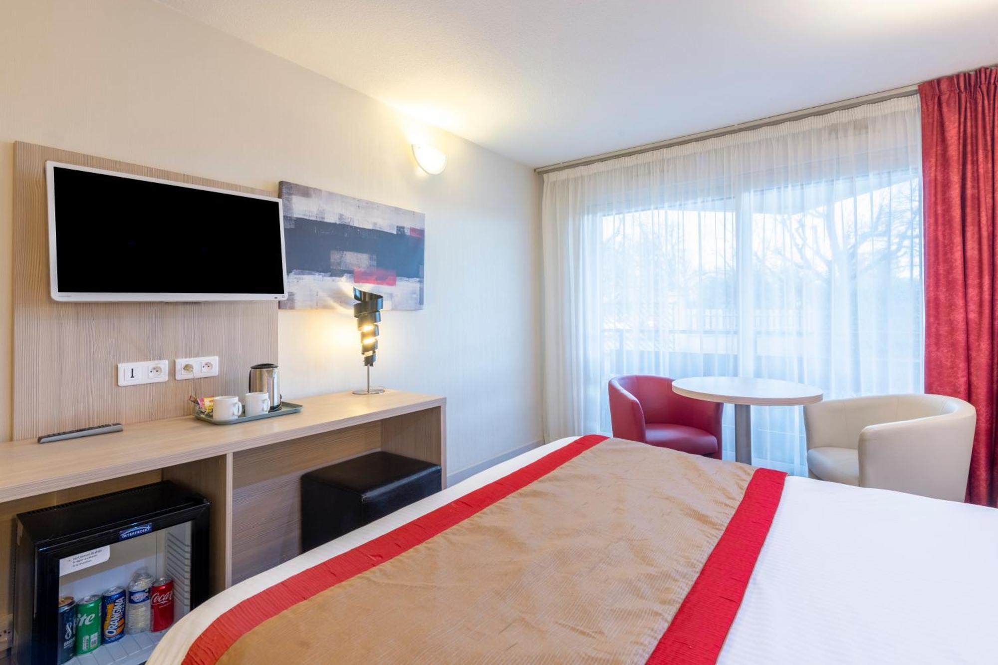 Logis Hotel Arc En Ciel Thonon-les-Bains Rom bilde